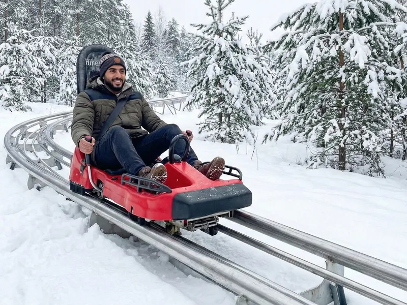 الزحليقة الشتوية في موسكو - حجز تجربة الزحليقة العملاقة