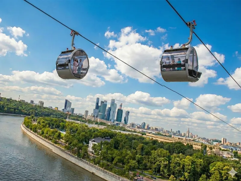 حجز تذاكر تلفريك موسكو - جولة فوق نهر موسكو من تلال فوريوبيوفا (تلفريك روسيا)